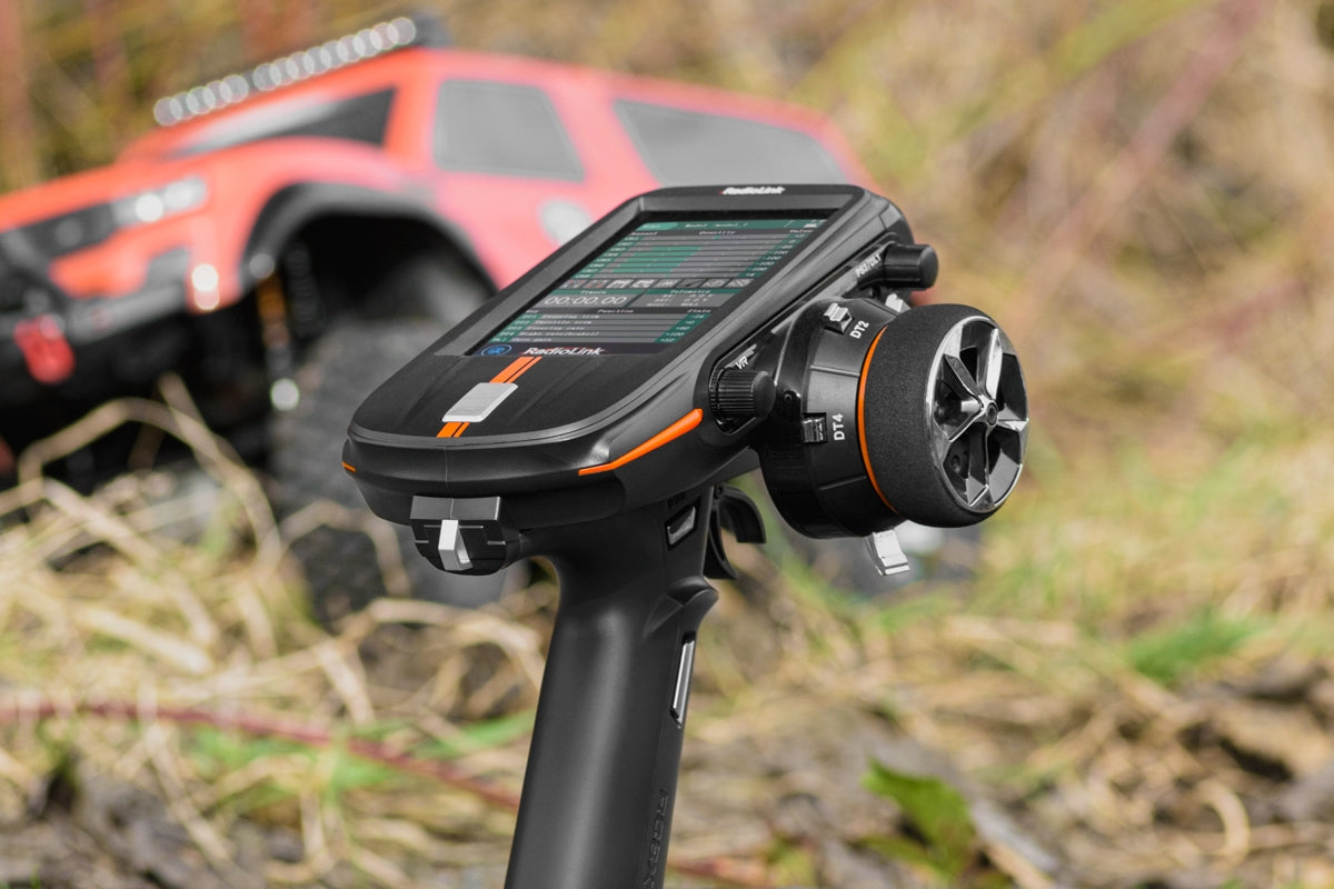 Radiolink RC8X transmitter with R8FG receiver - 8-channel RC set with telemetry & gyro