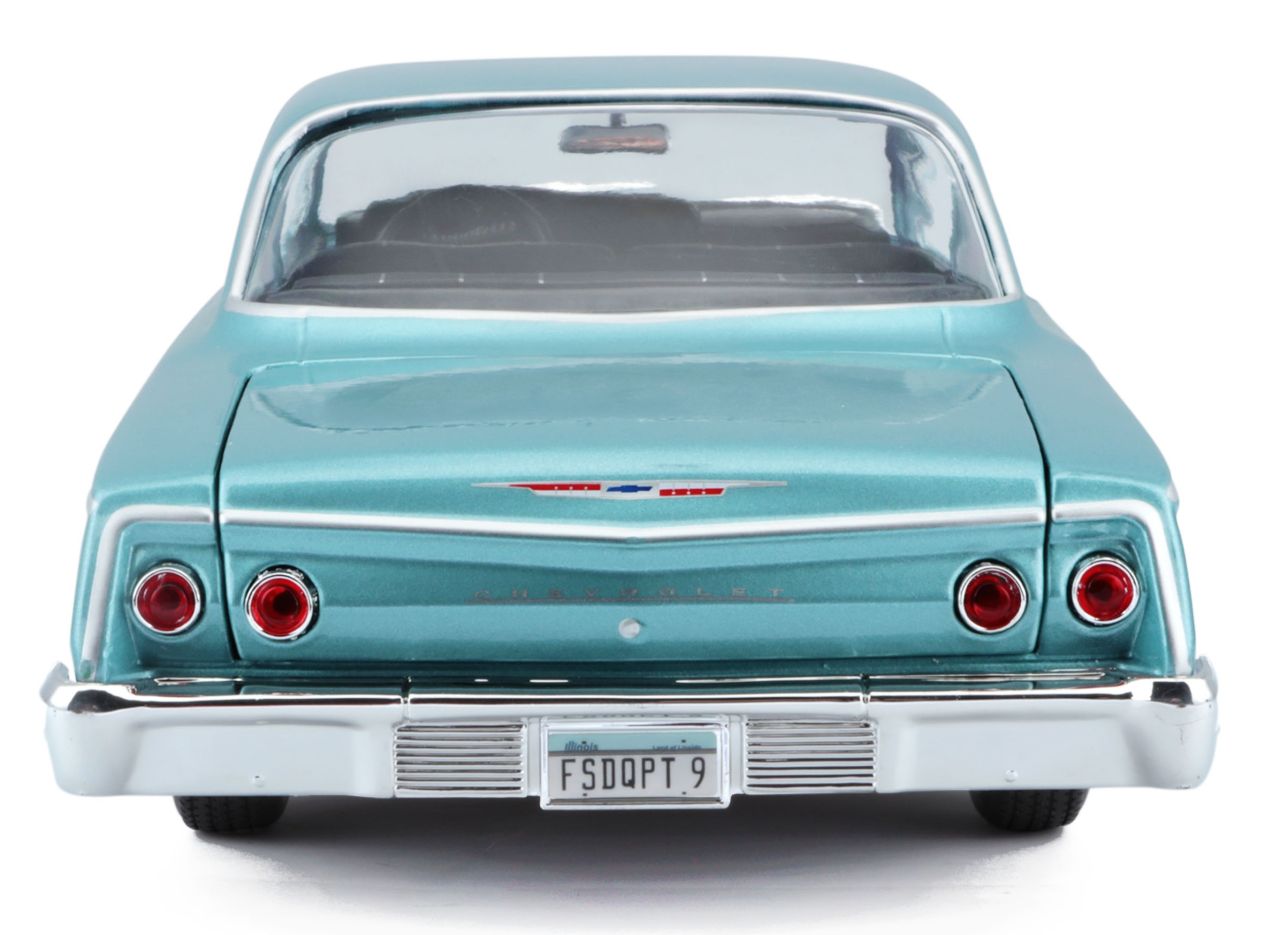 Chevrolet Bel Air 1962 blau 1/18 - RCXX - RC Racing Shop | RC Models | Tuning & Spare Parts for Professionals