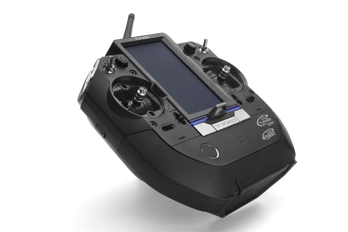 Futaba 7XC Sender mit Knüppel 2.4Ghz T-FHSS / SR + R334SBS Empfänger - RCXX - RC Racing Shop | RC Models | Tuning & Spare Parts for Professionals