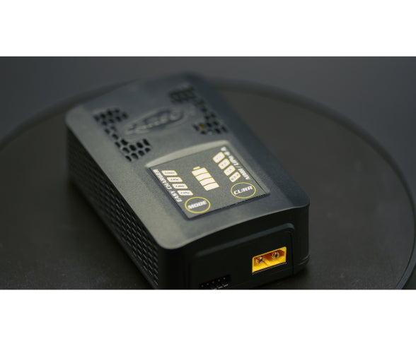 Carson Easy Charger NiMH/LiPo 4A